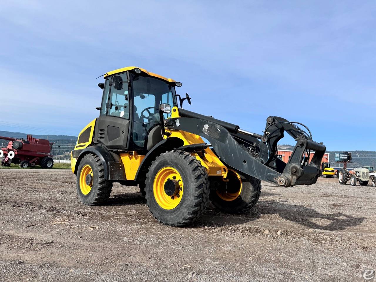 2017 JCB 409 At UsedEquipmentHub.com