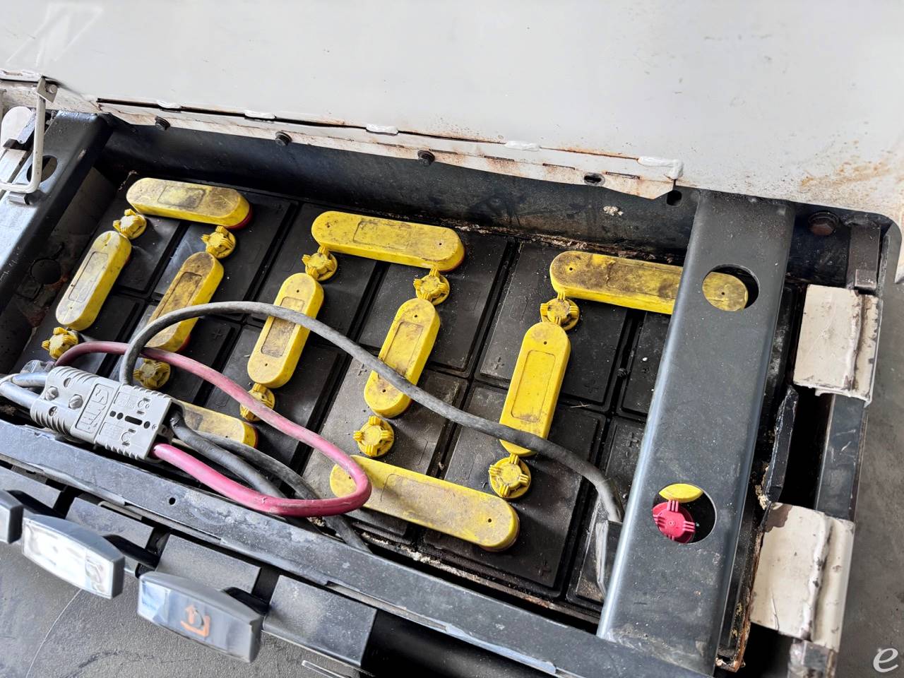 2007 Crown 30WRTT At UsedEquipmentHub.com