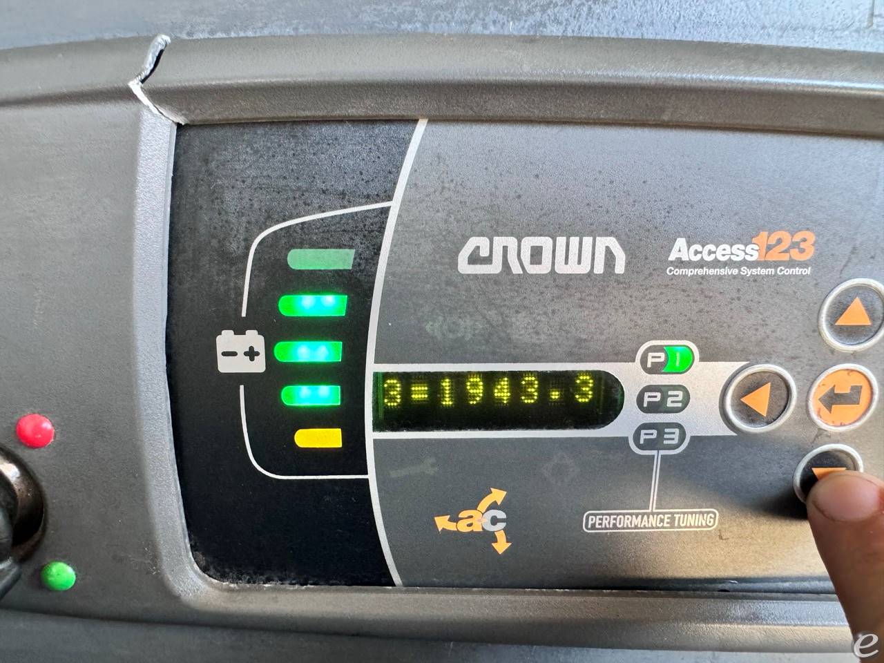 2013 Crown SHR5540-35 At UsedEquipmentHub.com