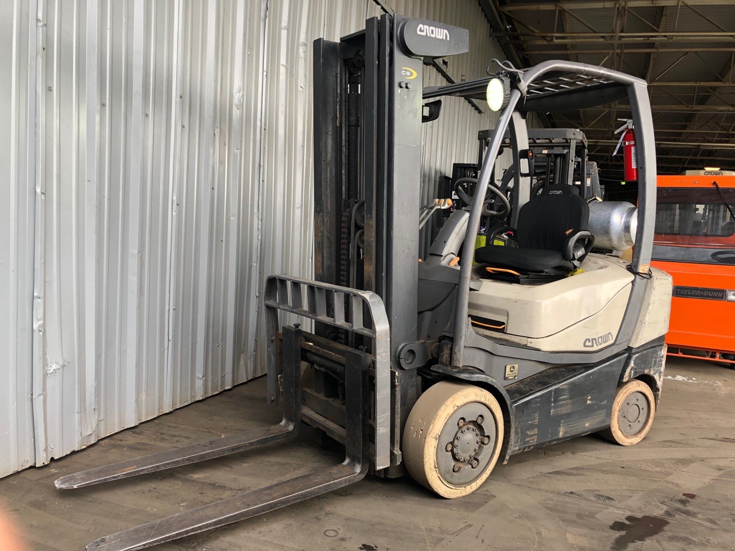 2012 Crown RC5535 At UsedEquipmentHub.com