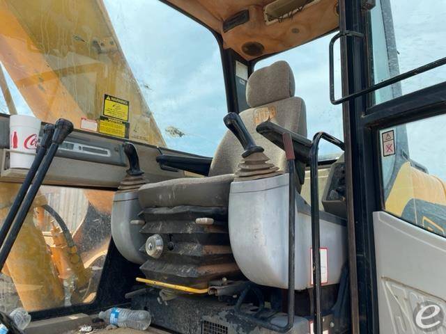 1999 JCB JS260 LC At UsedEquipmentHub.com