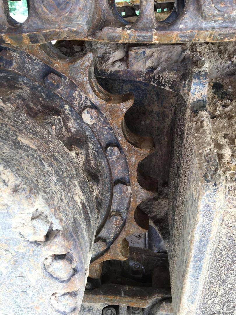 2015 Komatsu PC210 LC-10 At UsedEquipmentHub.com