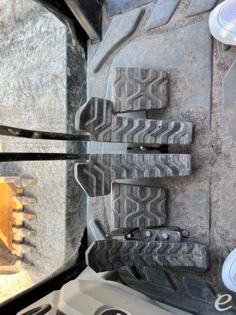 2016 Cat 323FL At UsedEquipmentHub.com