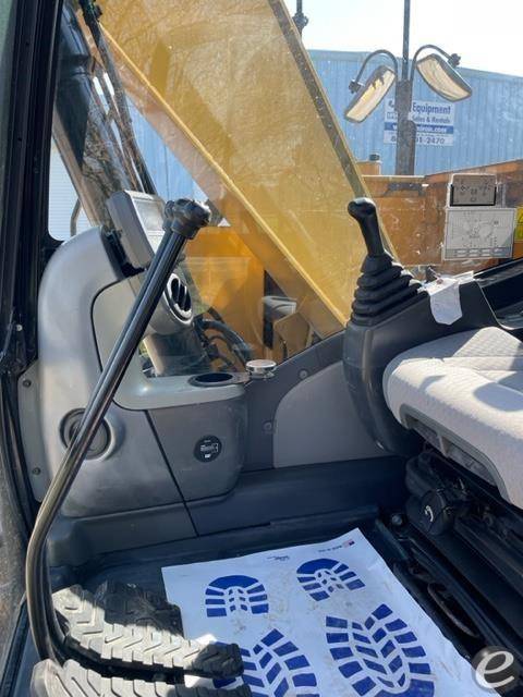 2015 Cat 311FLRR At UsedEquipmentHub.com