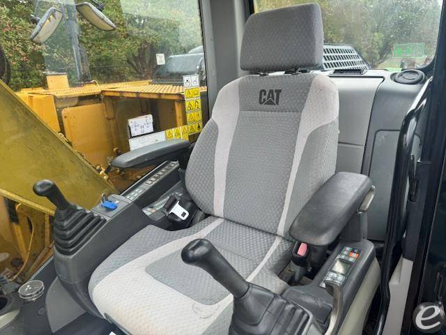 2015 Cat 311FLRR At UsedEquipmentHub.com