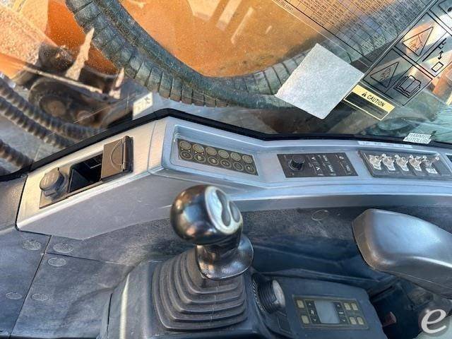 2011 Hyundai ROBEX 380 LC-9 At UsedEquipmentHub.com