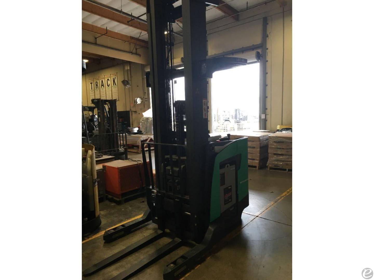 2017 Mitsubishi ESR15N2 At UsedEquipmentHub.com