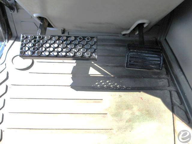 2005 Cat TH460B At UsedEquipmentHub.com